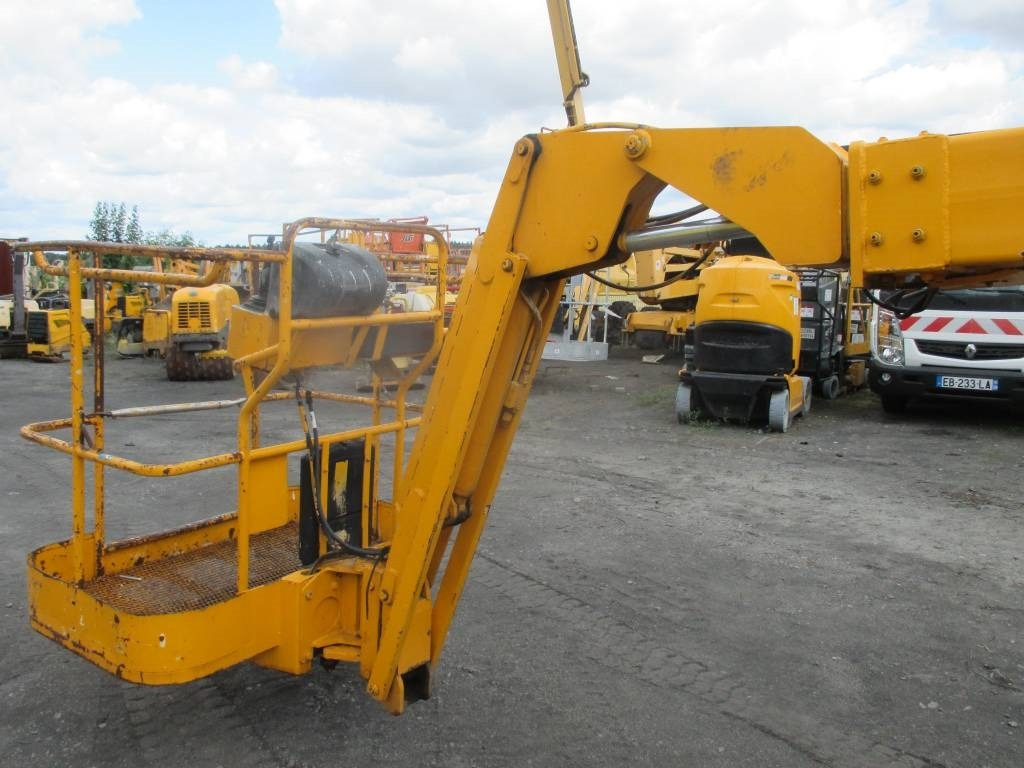 Manitou 170 AETJL - Krah me çernjerë: foto 4 Manitou 170 AETJL - Krah me çernjerë: foto 4