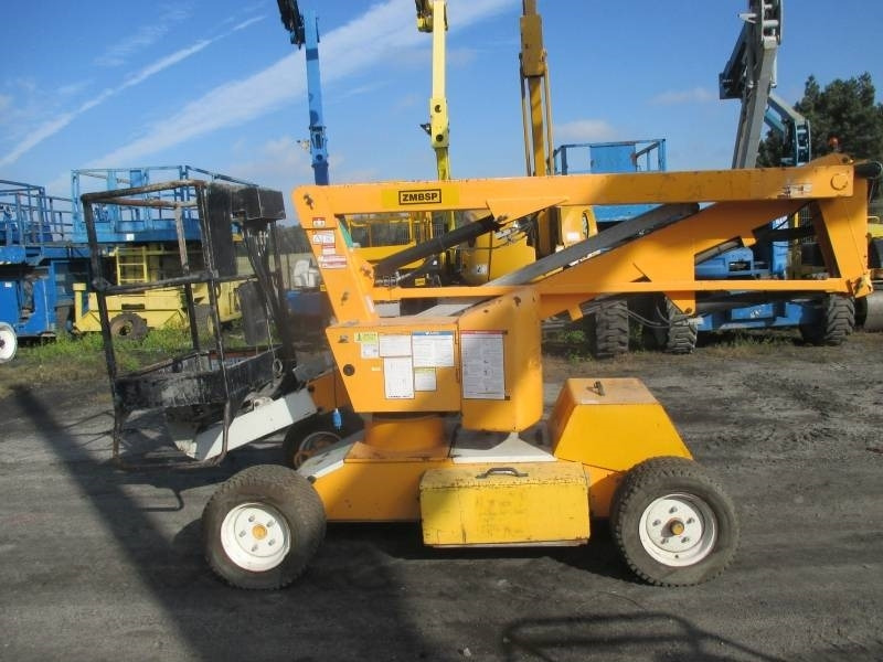Niftylift HR 12 N D E Bi-Energy - Krah me çernjerë: foto 2 Niftylift HR 12 N D E Bi-Energy - Krah me çernjerë: foto 2