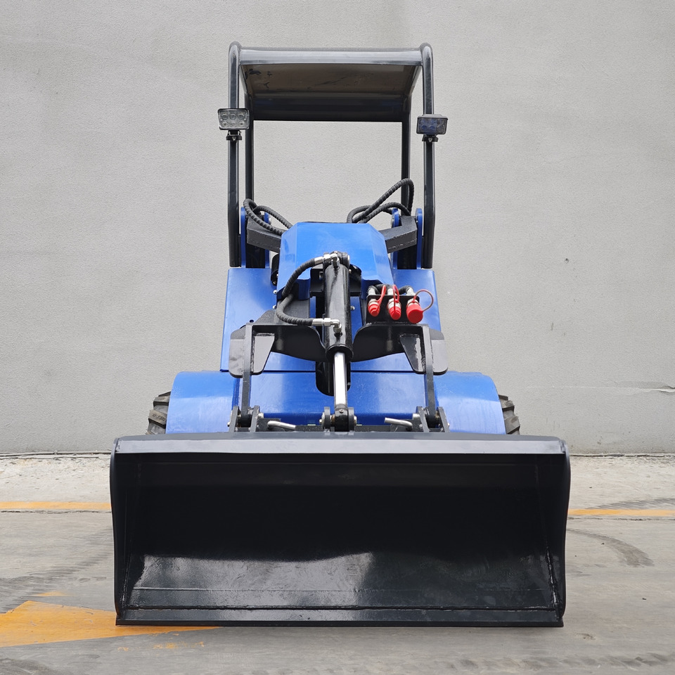 LEZUM Free Shipping Mini Skid Steer Loader Compact Track Electric/Diesel Chinese Mini Skid Steer Loader For Sale With Mini Skid Steer Attachments 4 In 1 Bucket - Mini fadrom: foto 4 LEZUM Free Shipping Mini Skid Steer Loader Compact Track Electric/Diesel Chinese Mini Skid Steer Loader For Sale With Mini Skid Steer Attachments 4 In 1 Bucket - Mini fadrom: foto 4
