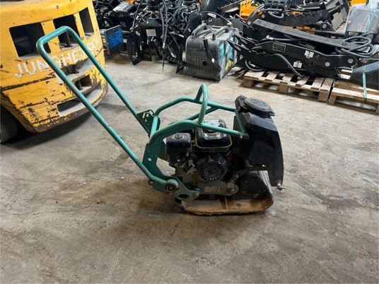 Ammann APF 1540 - Pllakë vibratori: foto 5 Ammann APF 1540 - Pllakë vibratori: foto 5