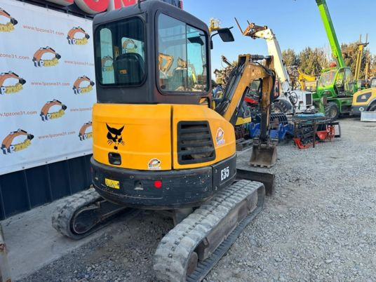 Bobcat E35 Cabine à 23500 € HT - Miniekskavator: foto 3 Bobcat E35 Cabine à 23500 € HT - Miniekskavator: foto 3