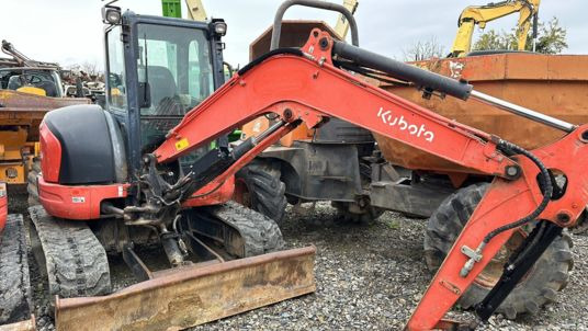 Kubota U48-4 à 21900 € HT - Miniekskavator: foto 3 Kubota U48-4 à 21900 € HT - Miniekskavator: foto 3
