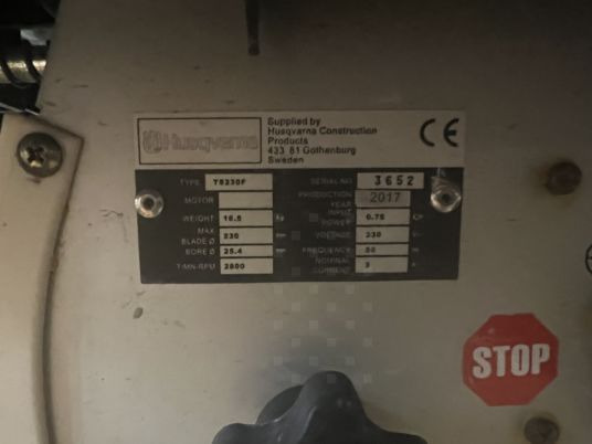 SCIE DE CARRELAGE HUSQVARNA TS230F - Vegla/ Pajisja: foto 5 SCIE DE CARRELAGE HUSQVARNA TS230F - Vegla/ Pajisja: foto 5