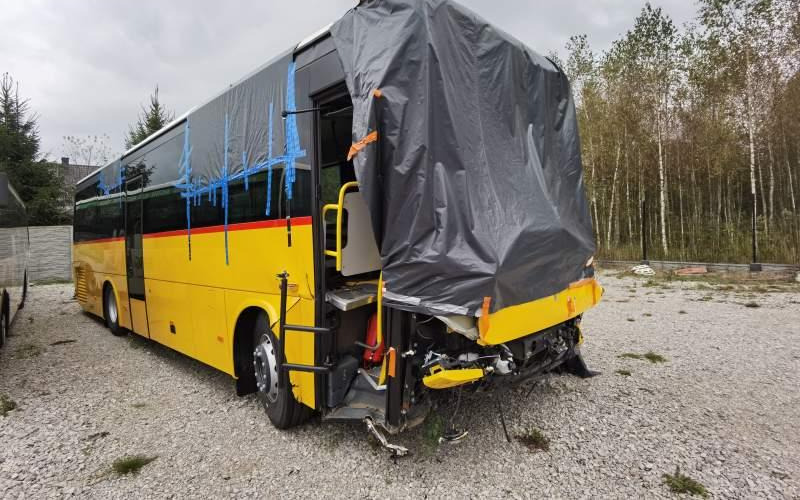 Iveco Crossway 10.5m FABRYCZNIE NOWY - Autobus suburban: foto 1 Iveco Crossway 10.5m FABRYCZNIE NOWY - Autobus suburban: foto 1