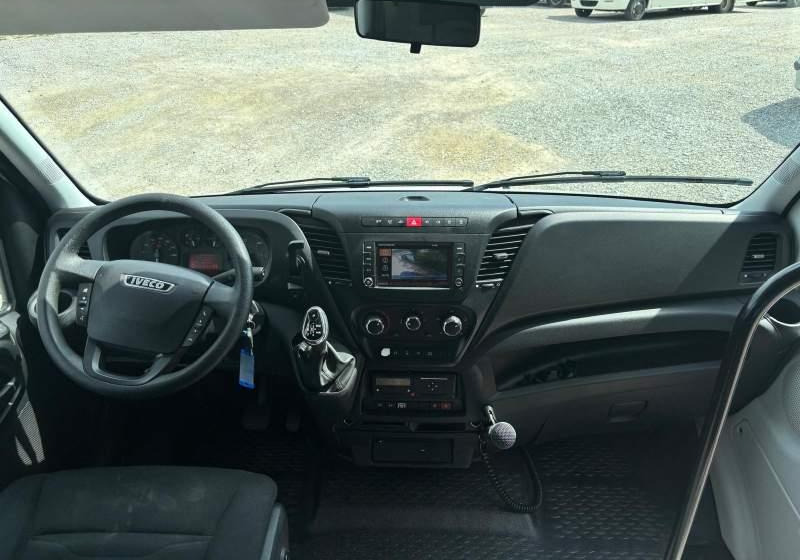 Autobus suburban Iveco Daily A65C 2x klima  Sprinter Crafter: foto 10