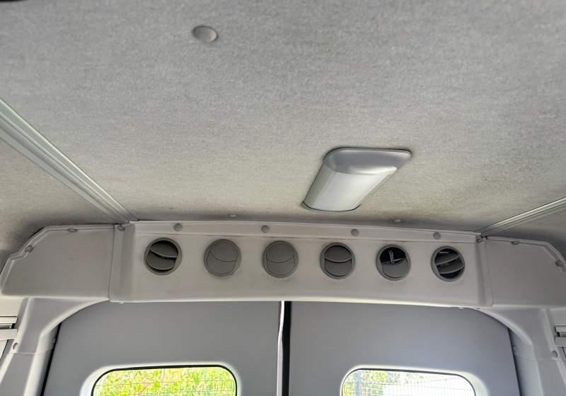 Autobus suburban Iveco Daily A65C 2x klima  Sprinter Crafter: foto 18