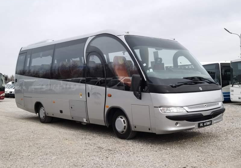 Iveco Indcar Mago 33 *klima* - Autobus suburban: foto 1 Iveco Indcar Mago 33 *klima* - Autobus suburban: foto 1