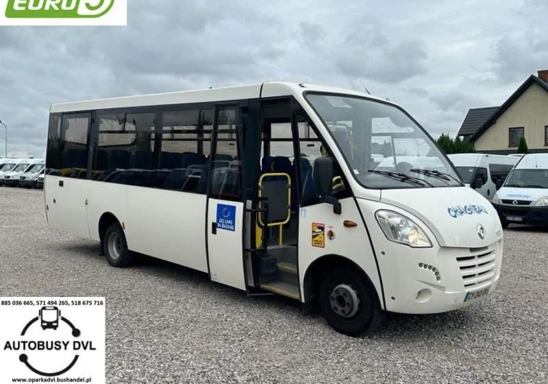Iveco Kapena 2013 *Euro 5* Daily, Wing - Minibus, Furgon pasagjerësh: foto 1 Iveco Kapena 2013 *Euro 5* Daily, Wing - Minibus, Furgon pasagjerësh: foto 1