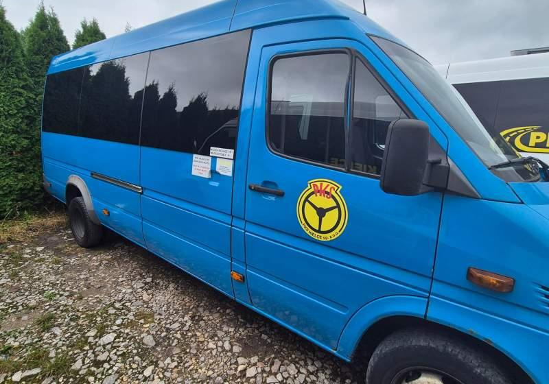 Mercedes-Benz Sprinter 413 CDI 20+6 - Minibus, Furgon pasagjerësh: foto 3 Mercedes-Benz Sprinter 413 CDI 20+6 - Minibus, Furgon pasagjerësh: foto 3