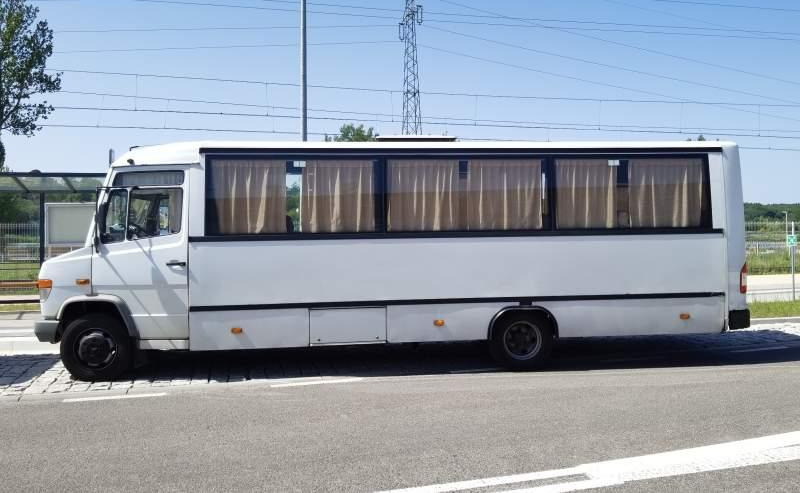 Mercedes-Benz Vario 814D 38+15 - Autobus suburban: foto 3 Mercedes-Benz Vario 814D 38+15 - Autobus suburban: foto 3