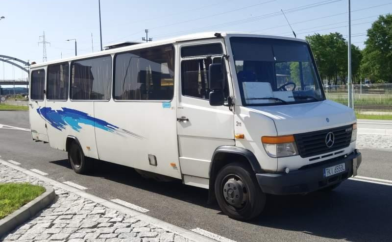 Mercedes-Benz Vario 815D 39+14 - Autobus suburban: foto 1 Mercedes-Benz Vario 815D 39+14 - Autobus suburban: foto 1