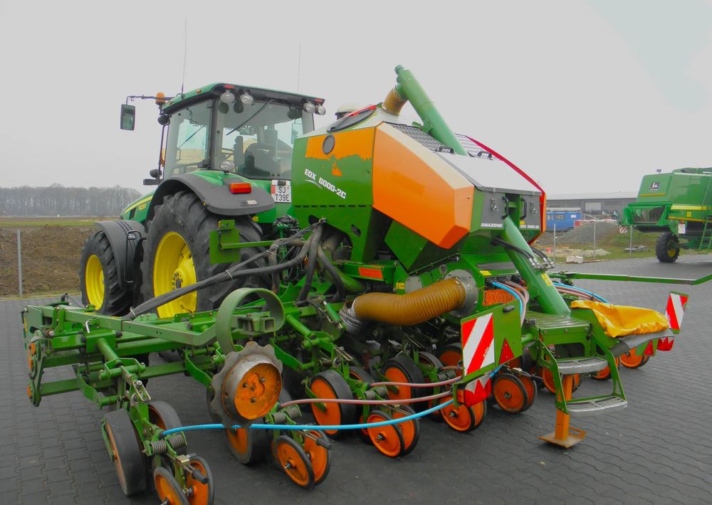 Amazone EDX 6000-2C Xpress 8 rzedowy, Nie Malowany, Stan Bardzo Dobry - Mbjellëse në radhë: foto 2 Amazone EDX 6000-2C Xpress 8 rzedowy, Nie Malowany, Stan Bardzo Dobry - Mbjellëse në radhë: foto 2