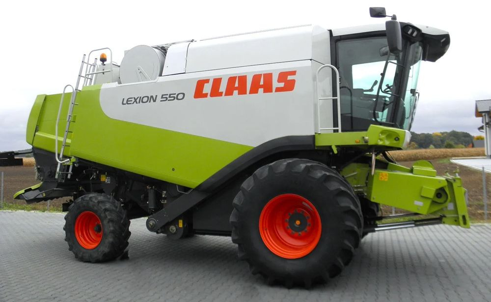 Claas Lexion 550 2005 Rok, heder V750, Najbogatsza Wersja, Nie Malowany, Stan Idealny - Autokombajnë: foto 1 Claas Lexion 550 2005 Rok, heder V750, Najbogatsza Wersja, Nie Malowany, Stan Idealny - Autokombajnë: foto 1