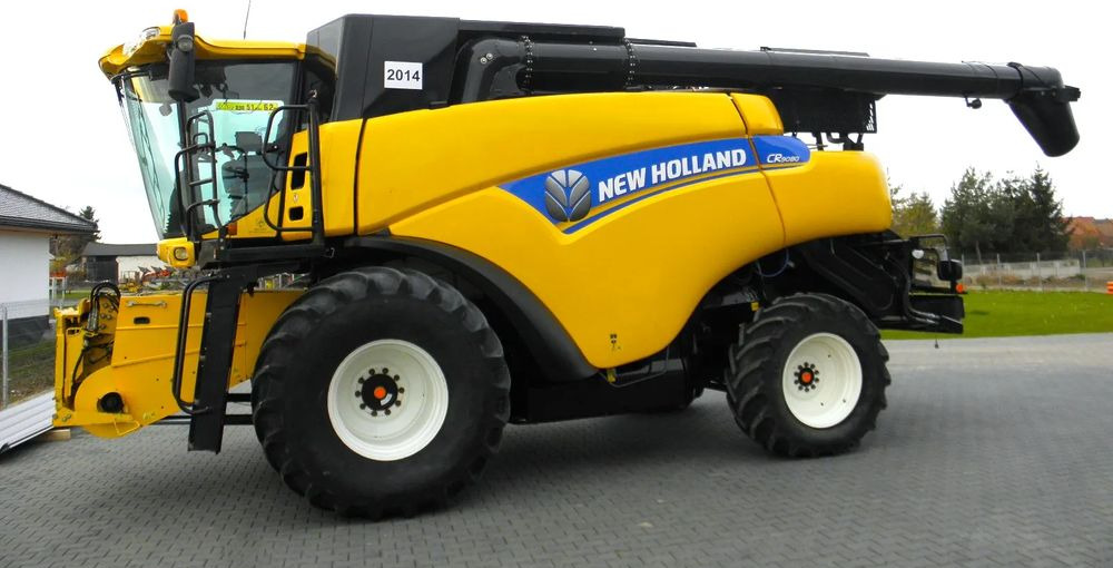 New Holland CR9080 2013 Rok , heder Varifeed 9,15m, Nowsza Wersja, Nie Malowany, Stan Idealny - Autokombajnë: foto 5 New Holland CR9080 2013 Rok , heder Varifeed 9,15m, Nowsza Wersja, Nie Malowany, Stan Idealny - Autokombajnë: foto 5