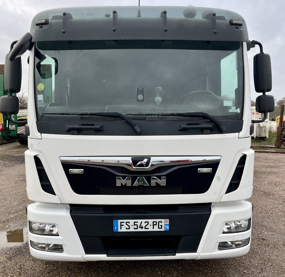 Man Tgl 12.250 plateau dépannage dépanneuse Jige 6 places - Autotransportues: foto 2 Man Tgl 12.250 plateau dépannage dépanneuse Jige 6 places - Autotransportues: foto 2