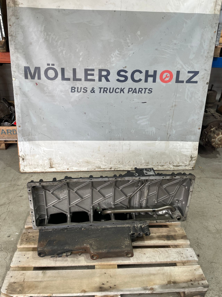 MAN Ölwanne MAN Motor D2066 D 2066HLA EEV Euro 6 LUH 52 LUH 50 - Banjë vaji për Autobus: foto 1 MAN Ölwanne MAN Motor D2066 D 2066HLA EEV Euro 6 LUH 52 LUH 50 - Banjë vaji për Autobus: foto 1