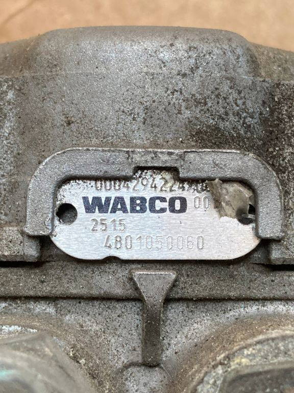 Wabco Wabco Achsmodulator Mercedes Citaro 4801050060 EBS Actros - Pjesë këmbimi për Autobus: foto 1 Wabco Wabco Achsmodulator Mercedes Citaro 4801050060 EBS Actros - Pjesë këmbimi për Autobus: foto 1