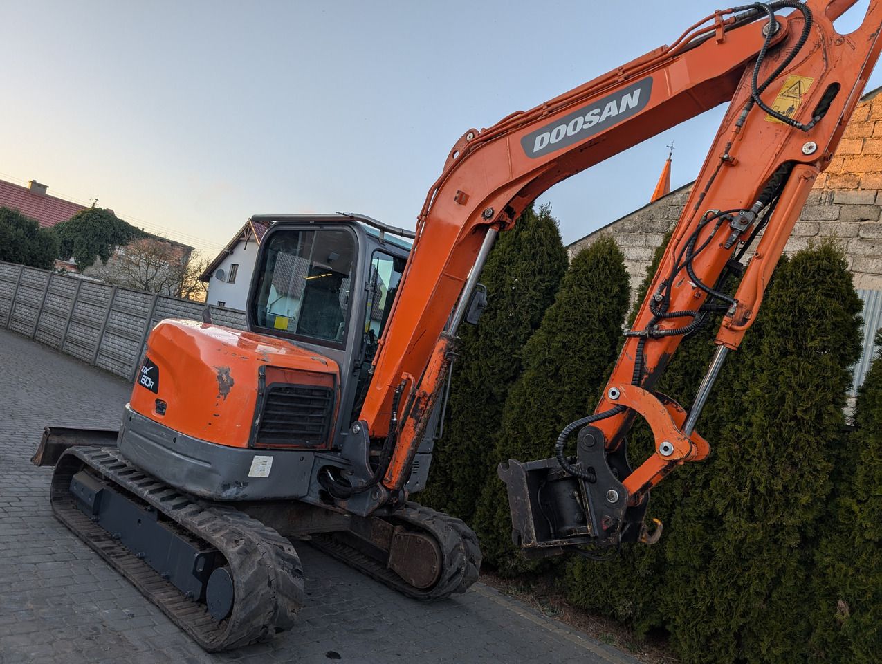 DOOSAN DX60R - Ekskavator: foto 3 DOOSAN DX60R - Ekskavator: foto 3