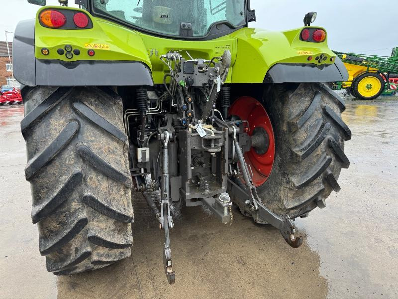 CLAAS ARION 620 - Traktor: foto 5 CLAAS ARION 620 - Traktor: foto 5