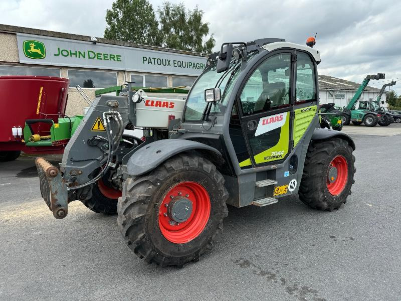 CLAAS SCORPION 7044 - Ekskavator teleskopik: foto 1 CLAAS SCORPION 7044 - Ekskavator teleskopik: foto 1