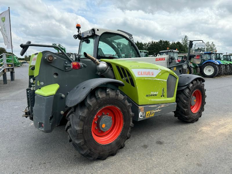 CLAAS SCORPION 7044 - Ekskavator teleskopik: foto 5 CLAAS SCORPION 7044 - Ekskavator teleskopik: foto 5