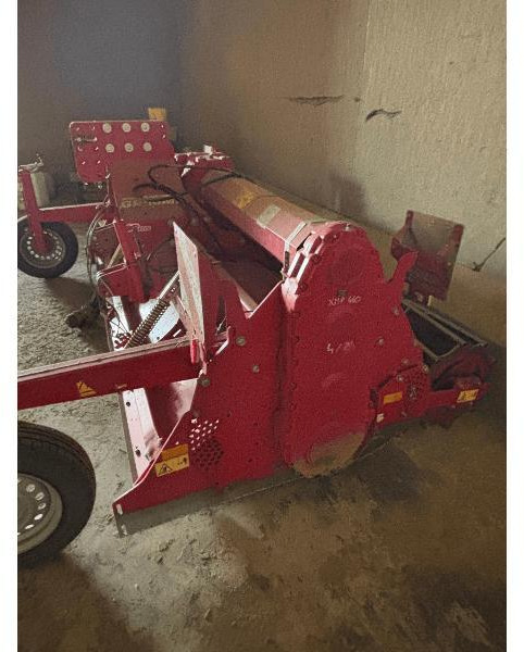 GRIMME GR300 - Makinë për patate: foto 3 GRIMME GR300 - Makinë për patate: foto 3