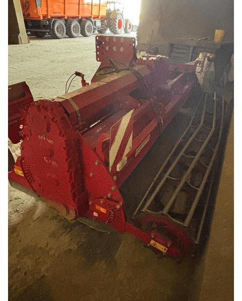 GRIMME GR300 - Makinë për patate: foto 2 GRIMME GR300 - Makinë për patate: foto 2