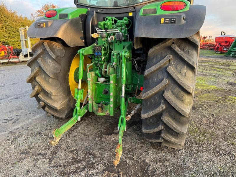 JOHN DEERE 6155R - Traktor: foto 5 JOHN DEERE 6155R - Traktor: foto 5