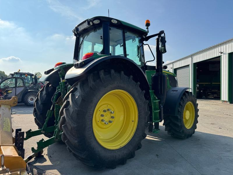 JOHN DEERE 6195M - Traktor: foto 4 JOHN DEERE 6195M - Traktor: foto 4