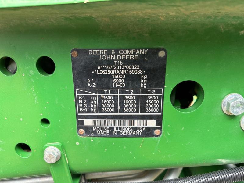 JOHN DEERE 6R250 - Traktor: foto 4 JOHN DEERE 6R250 - Traktor: foto 4
