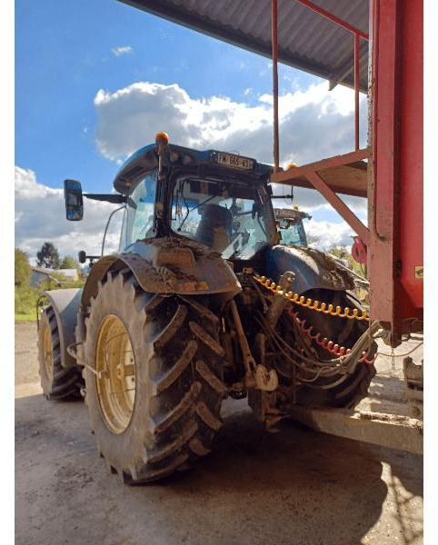 Traktor NEW-HOLLAND T7.270 AC: foto 8