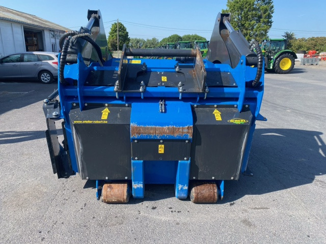 ROBERT - ROBIN BMV33 - Vagon për përzierjen e foragjereve: foto 2 ROBERT - ROBIN BMV33 - Vagon për përzierjen e foragjereve: foto 2