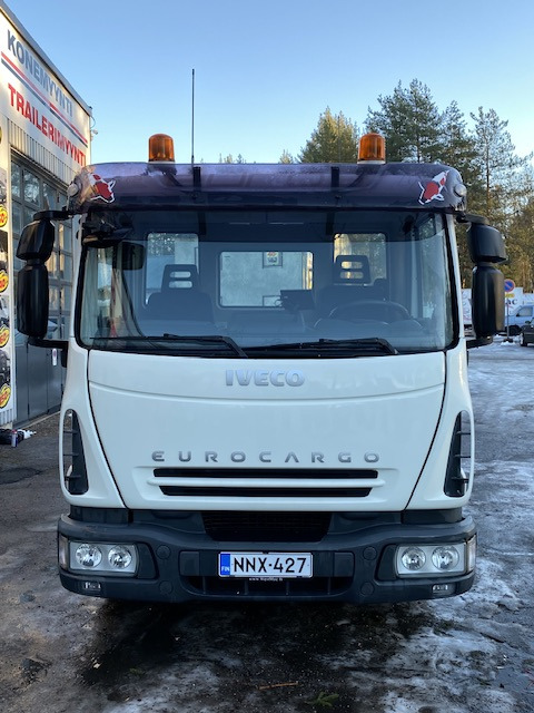 IVECO EuroCargo 90E220 - Autotransportues: foto 2 IVECO EuroCargo 90E220 - Autotransportues: foto 2