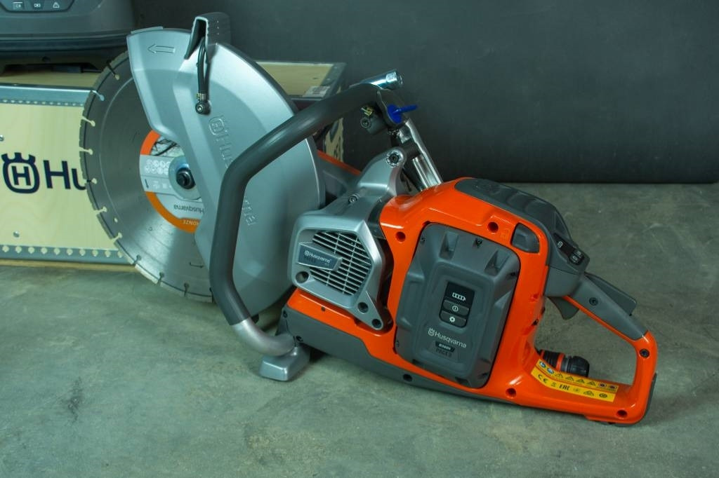 Husqvarna K1 akku - Vegla/ Pajisja: foto 5 Husqvarna K1 akku - Vegla/ Pajisja: foto 5