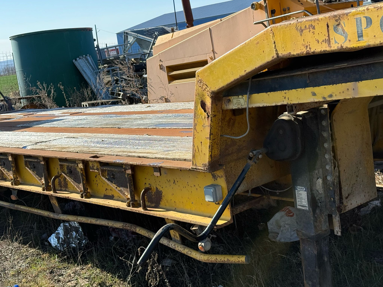 ACTM AC06 Trailer - Gjysmë rimorkio me plan ngarkimi të ulët: foto 4 ACTM AC06 Trailer - Gjysmë rimorkio me plan ngarkimi të ulët: foto 4