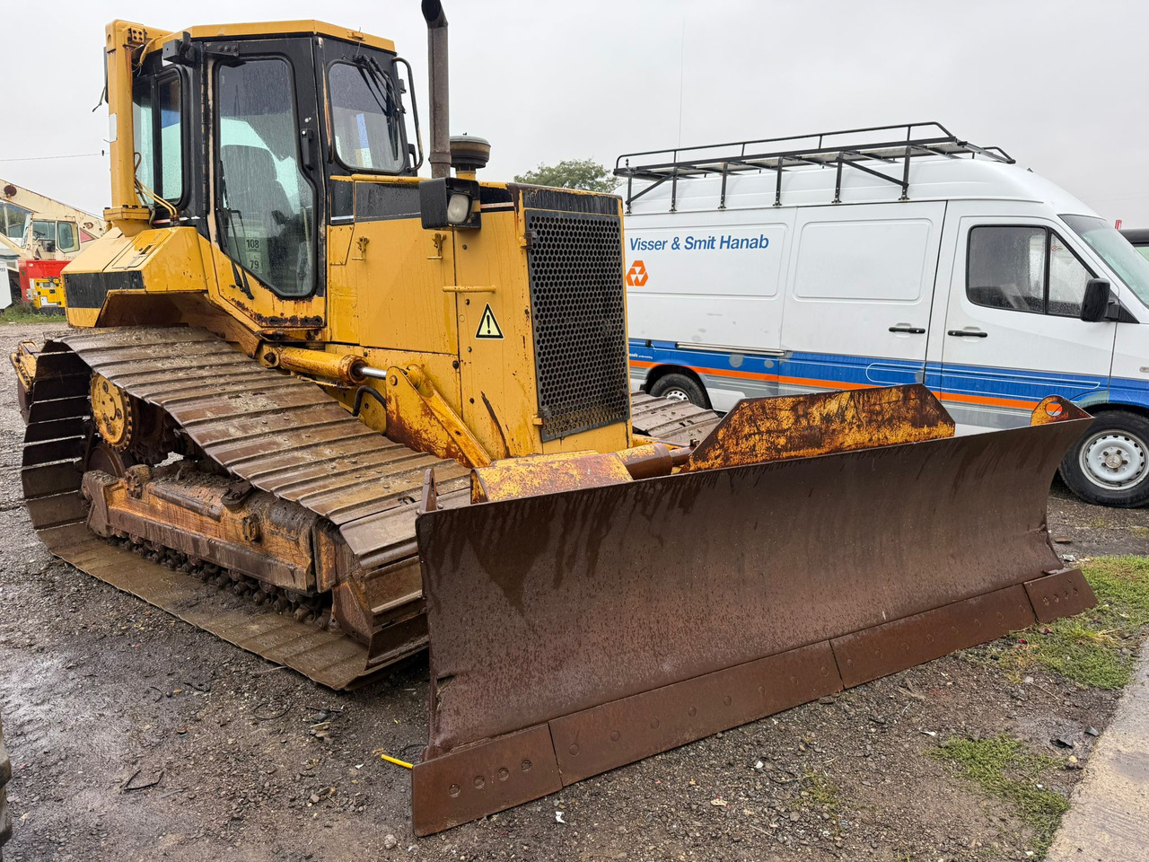 BULLDOZER CATERPILLAR D5 - Buldozer: foto 1 BULLDOZER CATERPILLAR D5 - Buldozer: foto 1