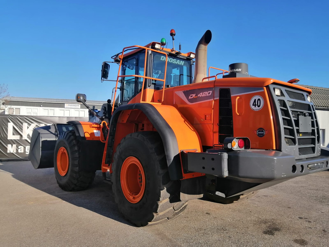 Doosan DL 420-5 Front End Loader, TOP!!! - Fadrom me goma: foto 3 Doosan DL 420-5 Front End Loader, TOP!!! - Fadrom me goma: foto 3