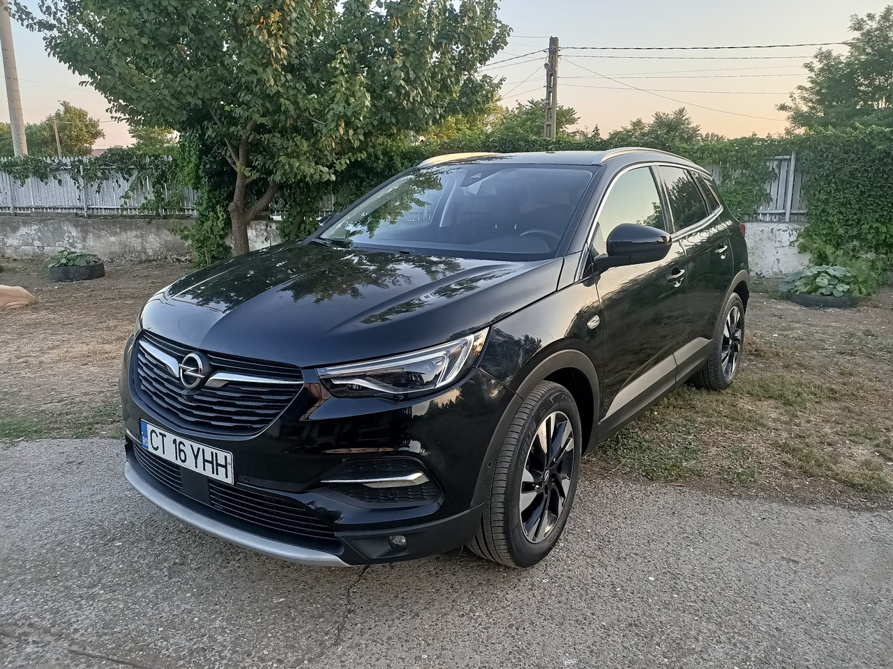 OPEL GRANDLAND X - SUV: foto 1 OPEL GRANDLAND X - SUV: foto 1