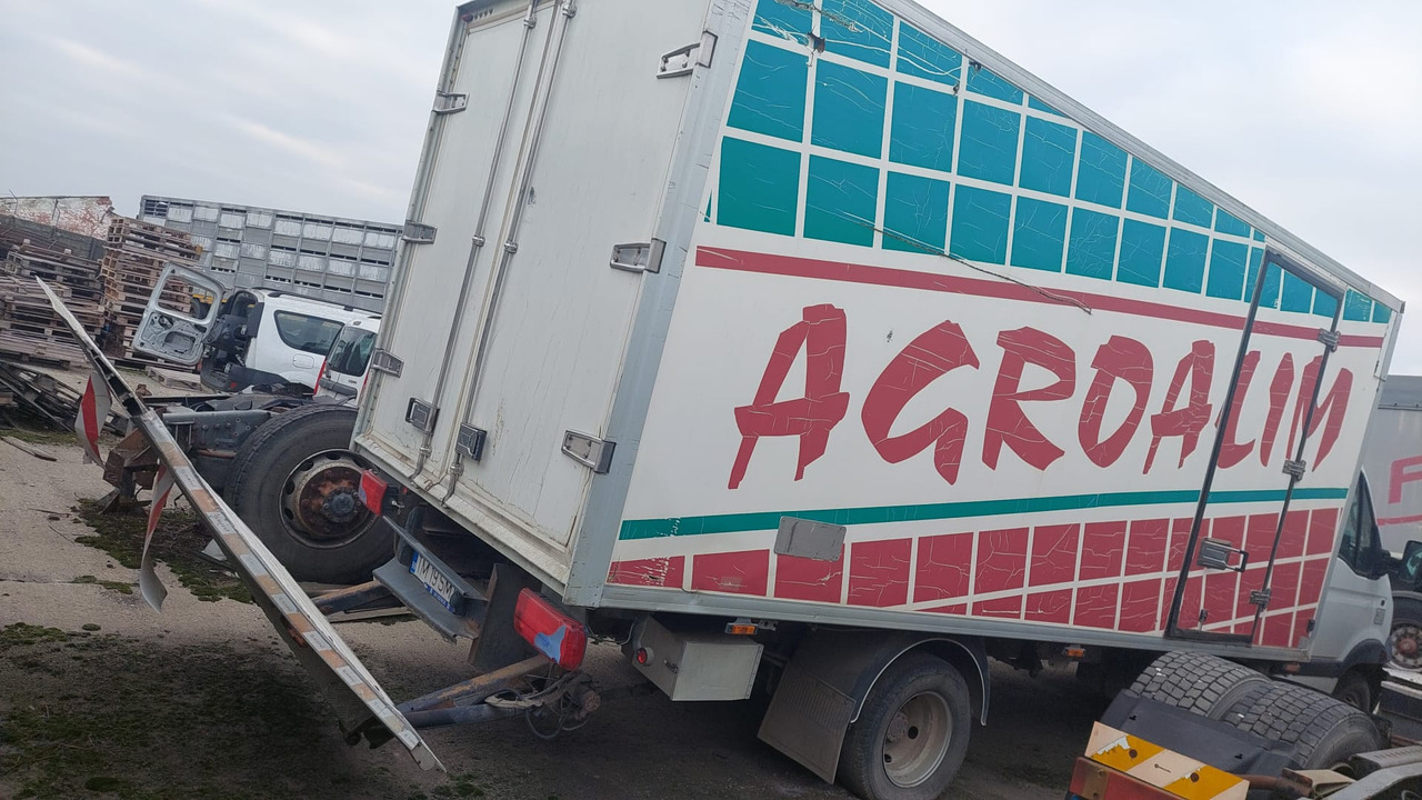 Renault Mascott - Furgon frigorifer: foto 2 Renault Mascott - Furgon frigorifer: foto 2