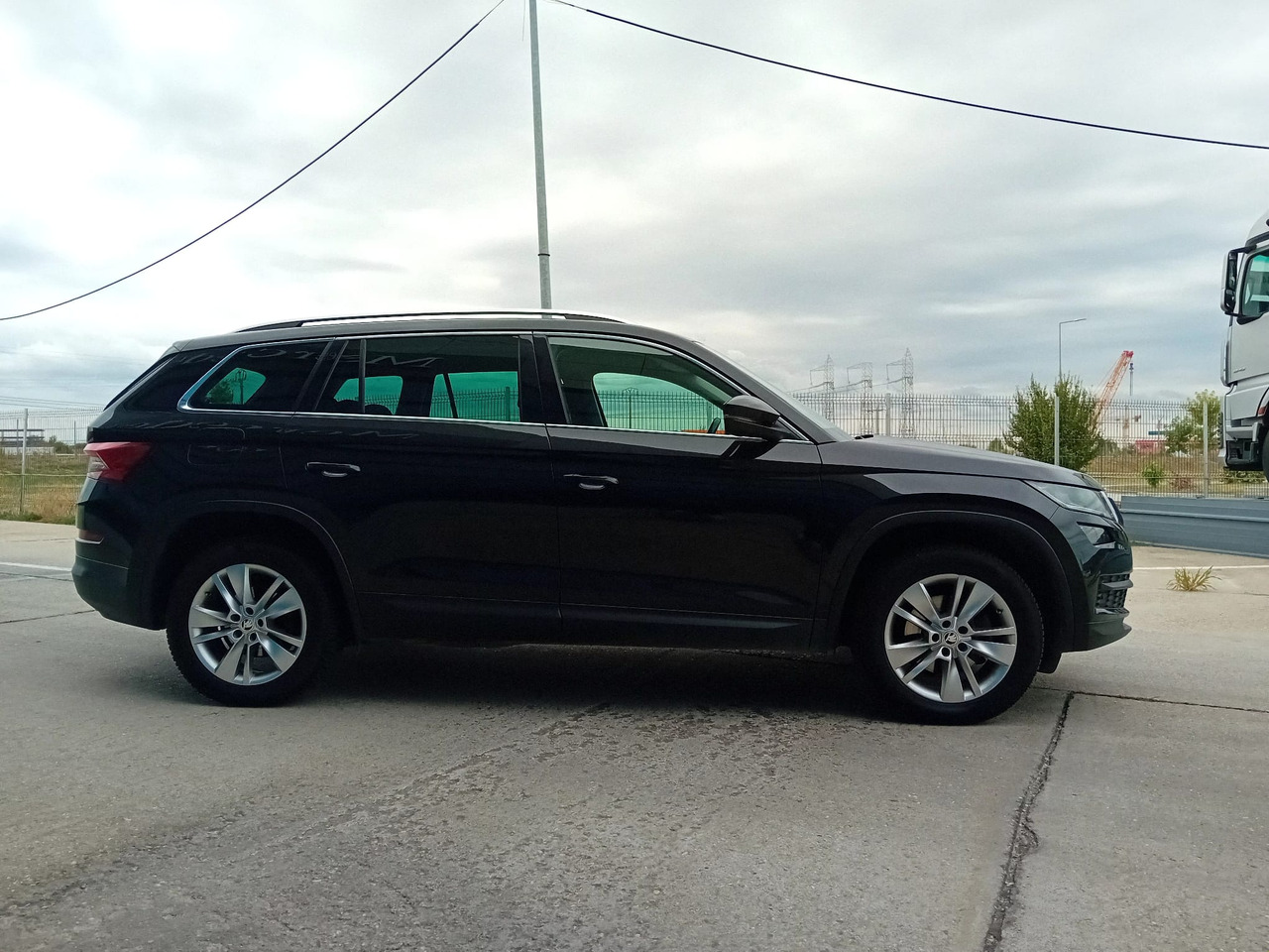 SKODA KODIAQ 2.0 TDI 4×4 DSG, TOP !!! - SUV: foto 4 SKODA KODIAQ 2.0 TDI 4×4 DSG, TOP !!! - SUV: foto 4