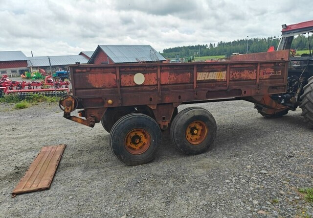 Belarus Kuivalannan levitysvaunu - VIDEO - Shpërndarës plehu: foto 4 Belarus Kuivalannan levitysvaunu - VIDEO - Shpërndarës plehu: foto 4