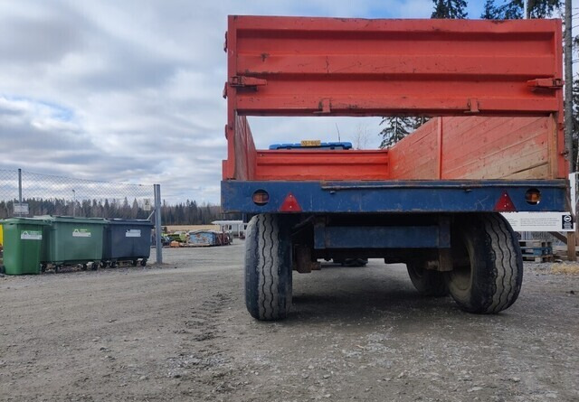 Eka Taso telikippikärry, katso video - Rimorkio bujqësore vetëshkarkuese/ Shkarkues: foto 5 Eka Taso telikippikärry, katso video - Rimorkio bujqësore vetëshkarkuese/ Shkarkues: foto 5