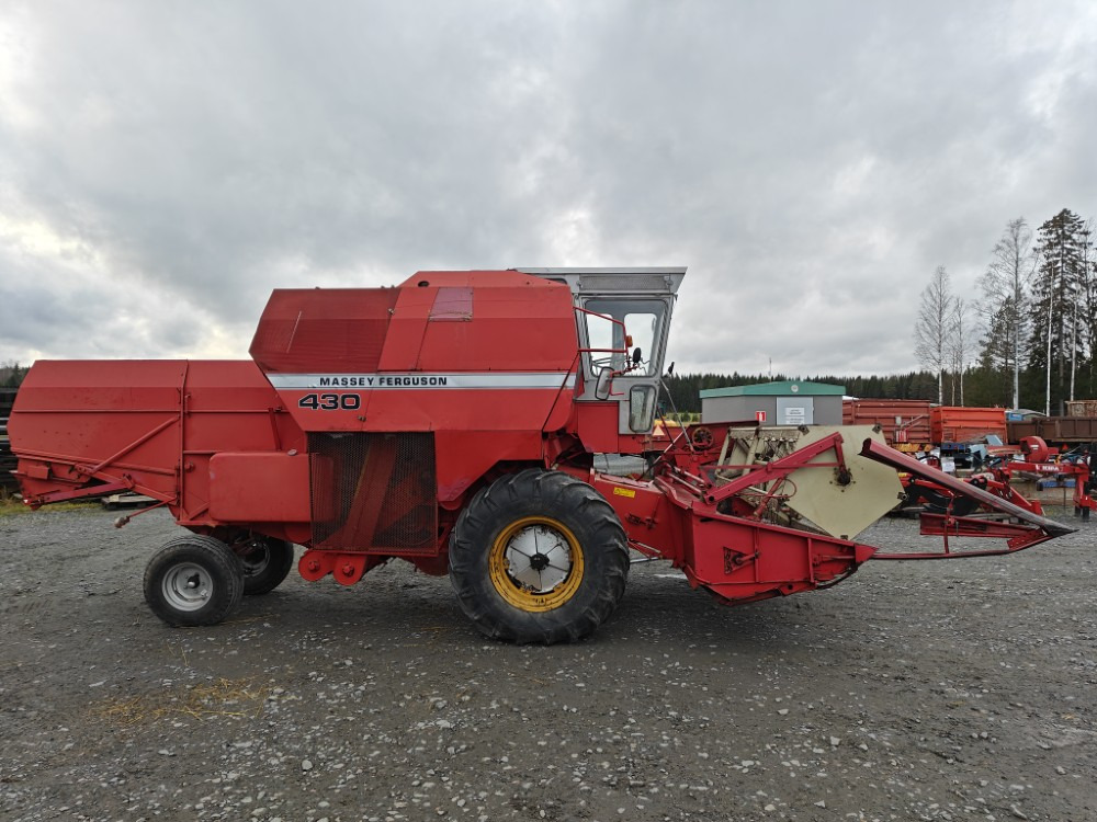 MASSEY FERGUSON 430 - Autokombajnë: foto 5 MASSEY FERGUSON 430 - Autokombajnë: foto 5