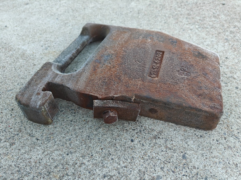 ZETOR Etupainosarja 8kpl - Makineri bujqësore: foto 5 ZETOR Etupainosarja 8kpl - Makineri bujqësore: foto 5