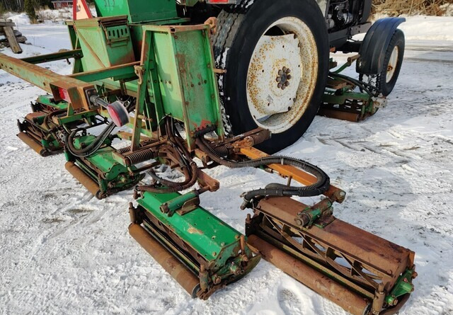 Ransomes kelaleikkuri 465cm hydraulinen, katso video - Trince: foto 2 Ransomes kelaleikkuri 465cm hydraulinen, katso video - Trince: foto 2