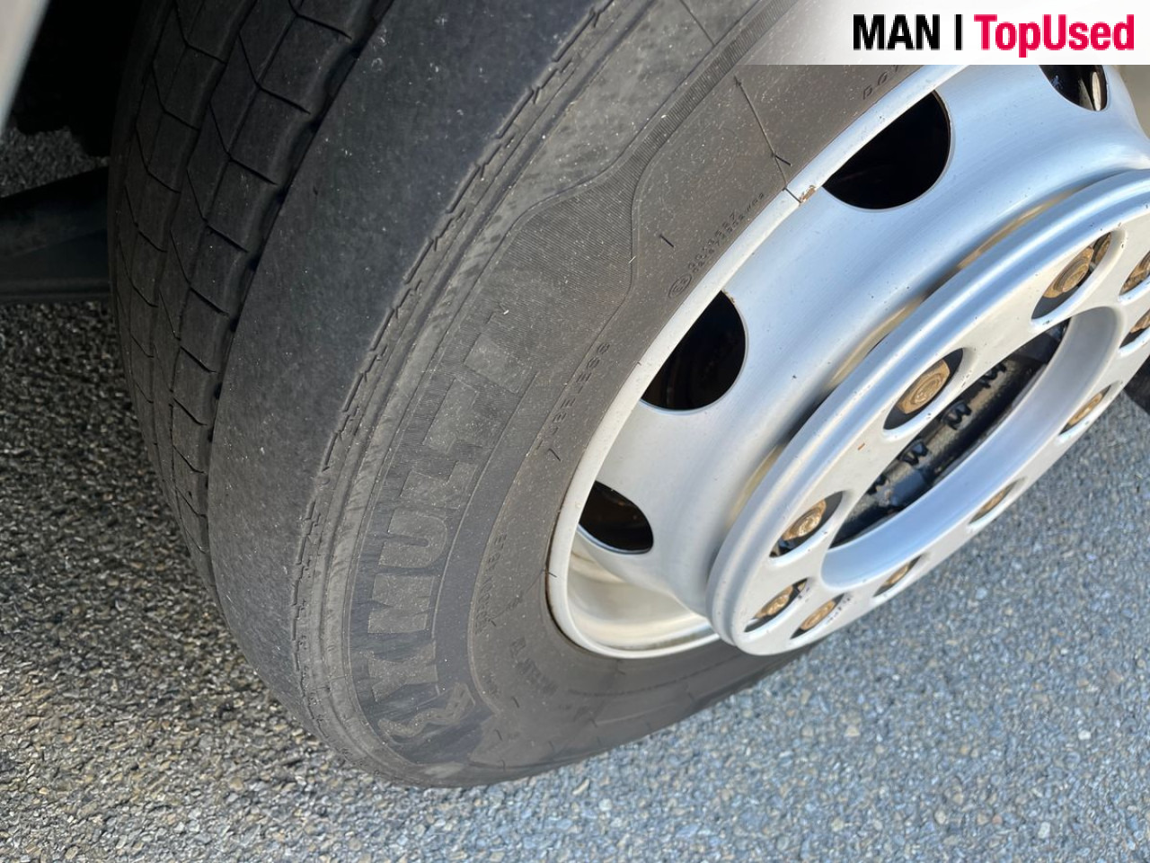 MAN TGX 18.470 4x2 LL SA Euro6 Retarder Klima ZV - Gjysmë-kamion: foto 2 MAN TGX 18.470 4x2 LL SA Euro6 Retarder Klima ZV - Gjysmë-kamion: foto 2