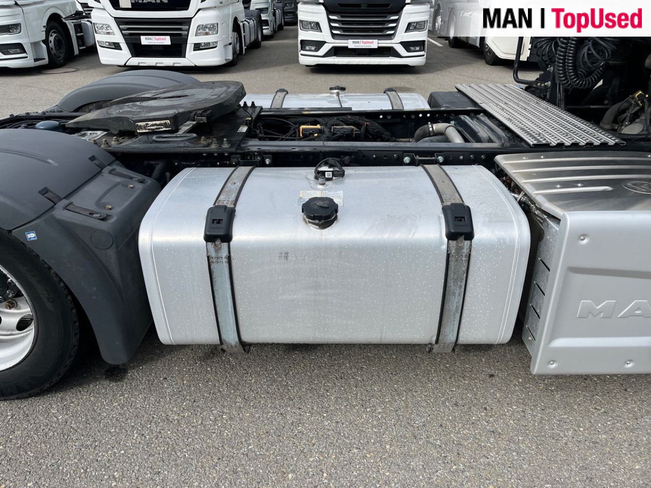 MAN TGX 18.470 4x2 LL SA Euro6 Retarder Klima ZV - Gjysmë-kamion: foto 5 MAN TGX 18.470 4x2 LL SA Euro6 Retarder Klima ZV - Gjysmë-kamion: foto 5
