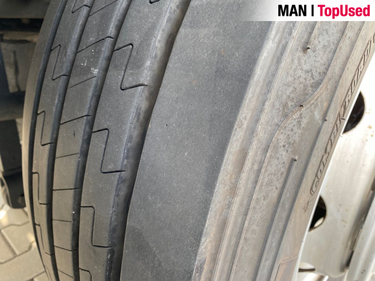 MAN TGX 18.470 4x2 BL SA Euro6 Retarder Klima ZV - Gjysmë-kamion: foto 3 MAN TGX 18.470 4x2 BL SA Euro6 Retarder Klima ZV - Gjysmë-kamion: foto 3
