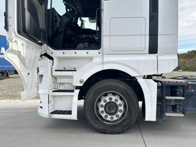 MAN TGX 18.470 4x2 BL SA hydraulika - Gjysmë-kamion: foto 5 MAN TGX 18.470 4x2 BL SA hydraulika - Gjysmë-kamion: foto 5