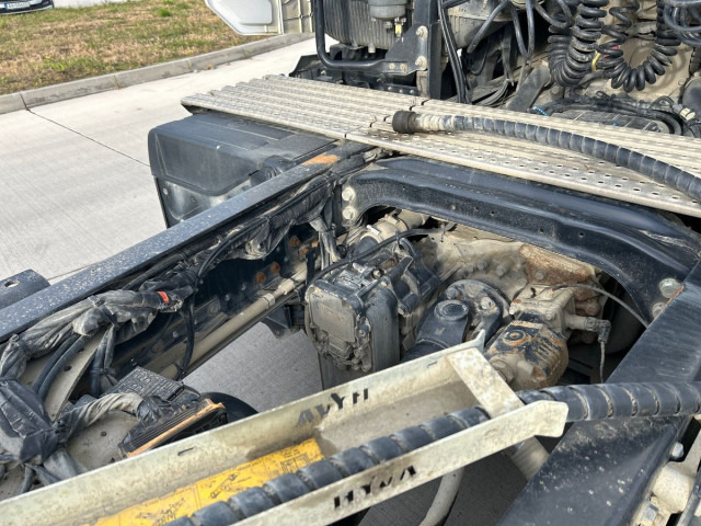 MAN TGX 18.470 4x2 BL SA hydraulika - Gjysmë-kamion: foto 3 MAN TGX 18.470 4x2 BL SA hydraulika - Gjysmë-kamion: foto 3